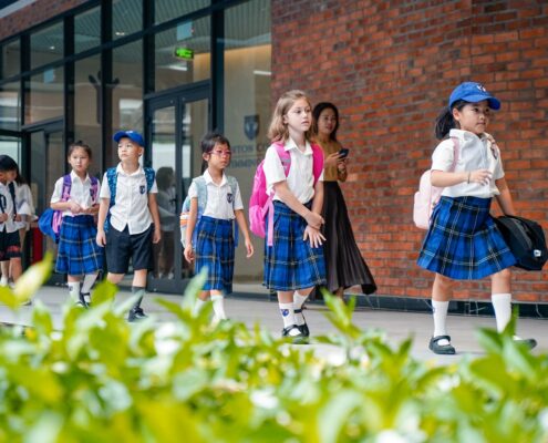 chao mung nam hoc moi tai ocean city brighton college 01