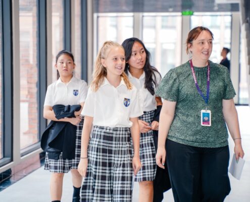 chao mung nam hoc moi tai ocean city brighton college 02